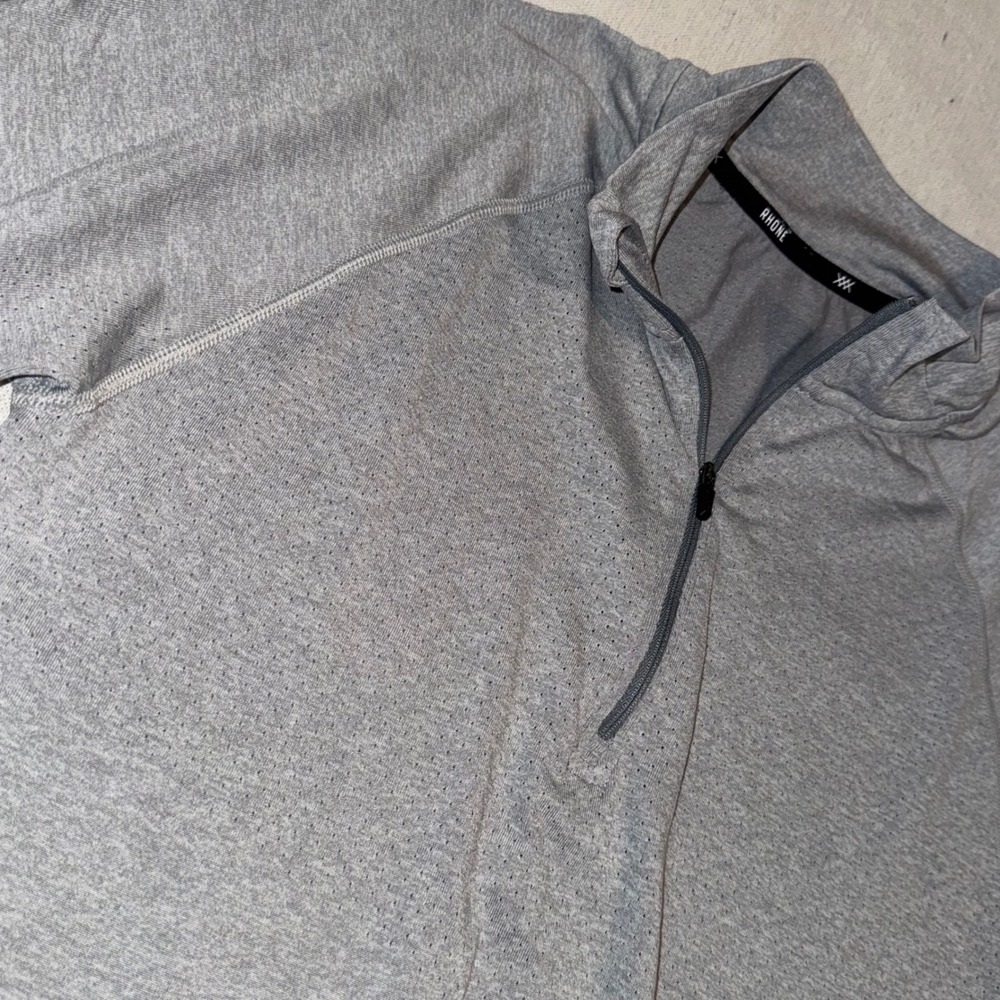 Rhone Mens Gray Reign Quarter Zip Pullover Perforated Mesh Active Top Small